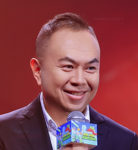 杨劭铭